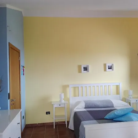 Capogrecale Villa *