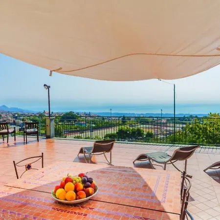 Capo Grecale * Piedimonte Etneo