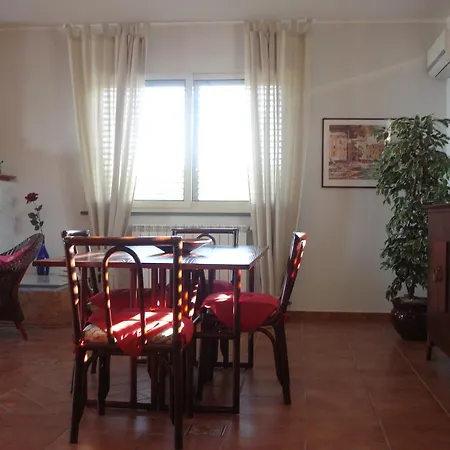 Capo Grecale Villa *