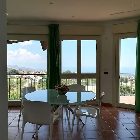 Capo Grecale Villa *